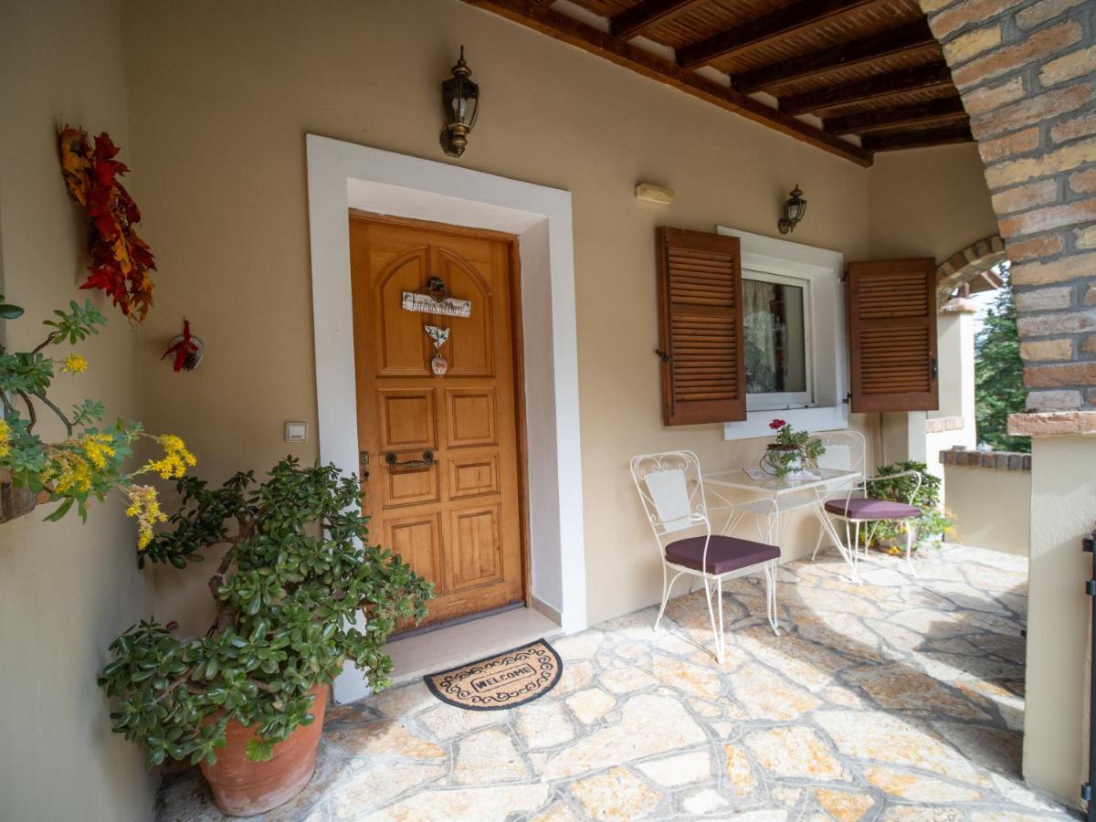 Villa Haris Gazátika Екстериор снимка