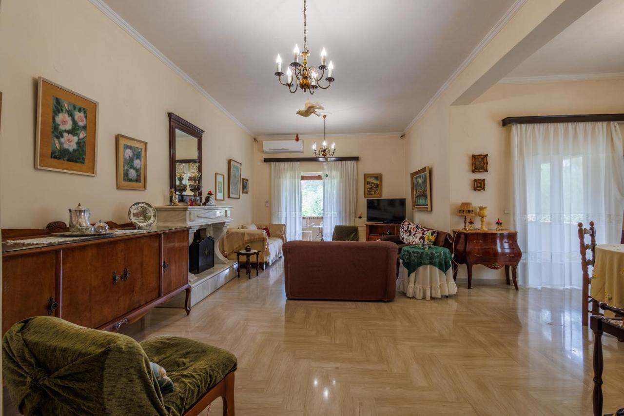 Villa Haris Gazátika Екстериор снимка