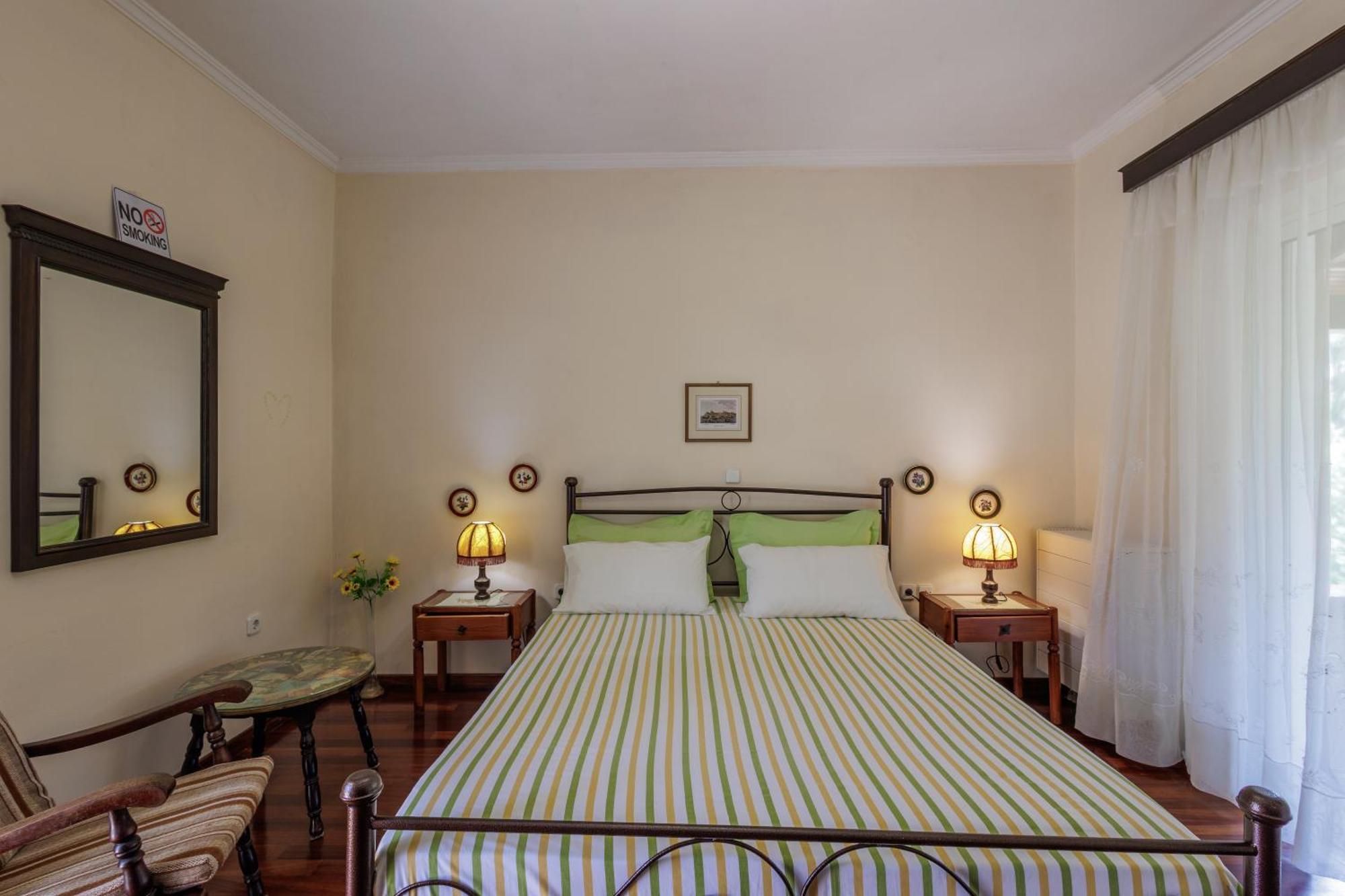 Villa Haris Gazátika Екстериор снимка